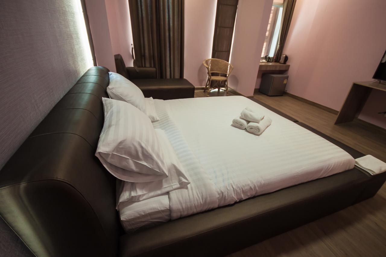 Jong Lux Pak Dee Bed & Breakfast Uttaradit Eksteriør bilde